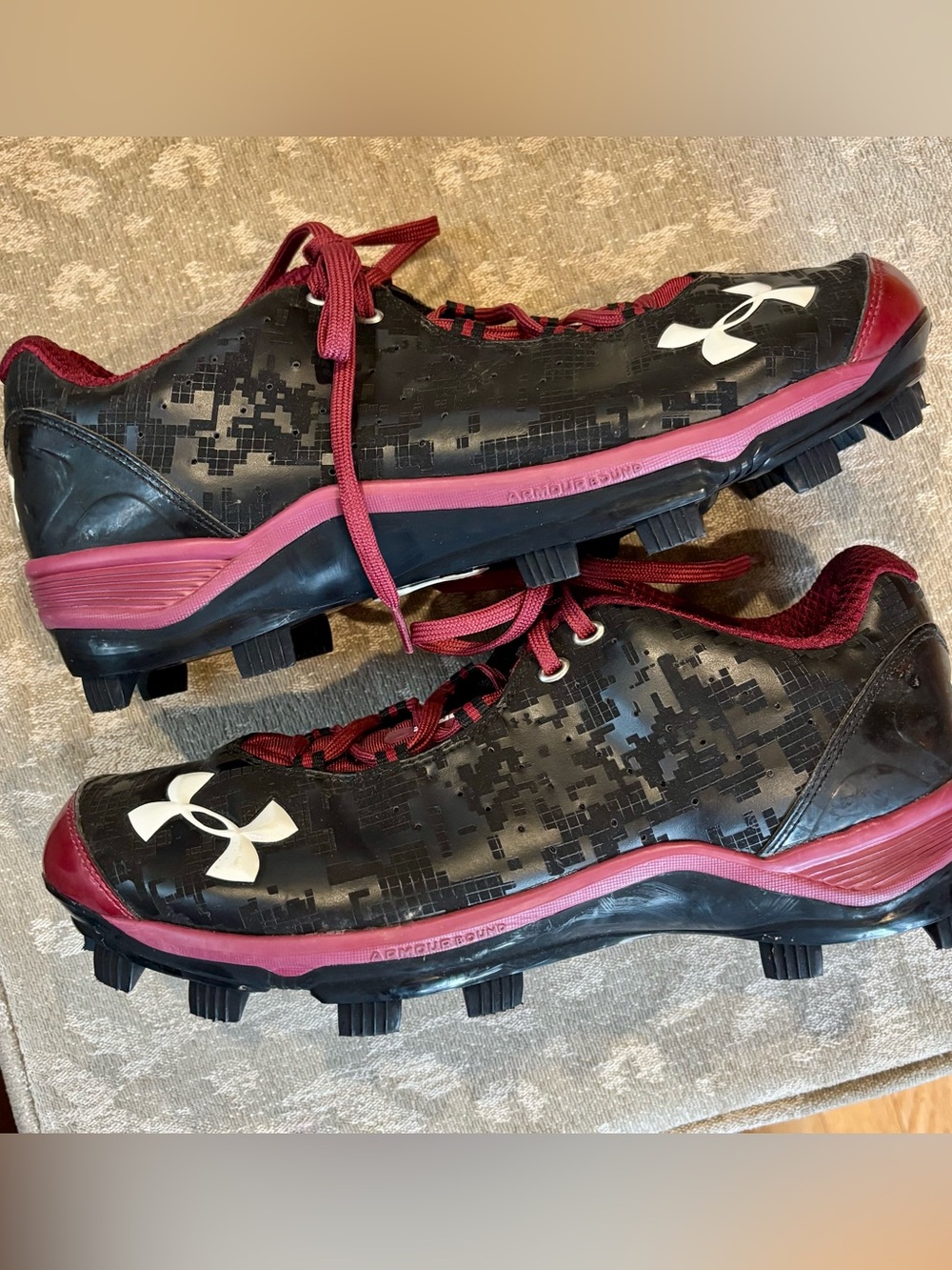 Under Armour Low Turf Baseball Training Shoes